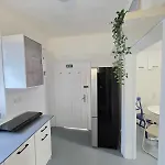 Bright Cozy - Free Parking Διαμέρισμα