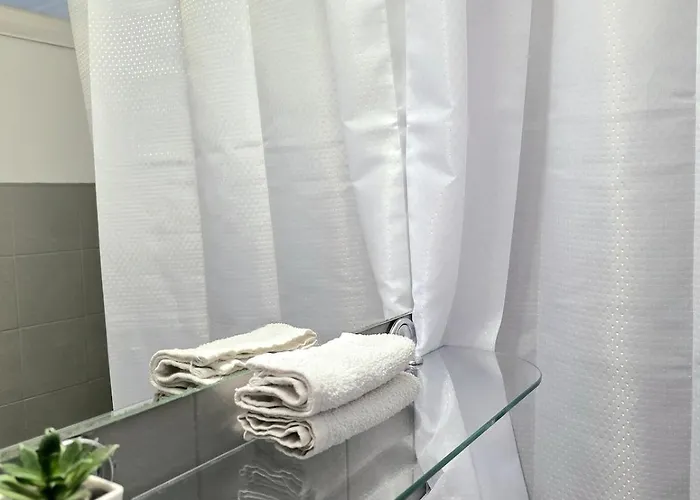 Appartamento Bright Cozy - Free Parking