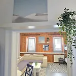 Bright Cozy - Free Parking Apartman